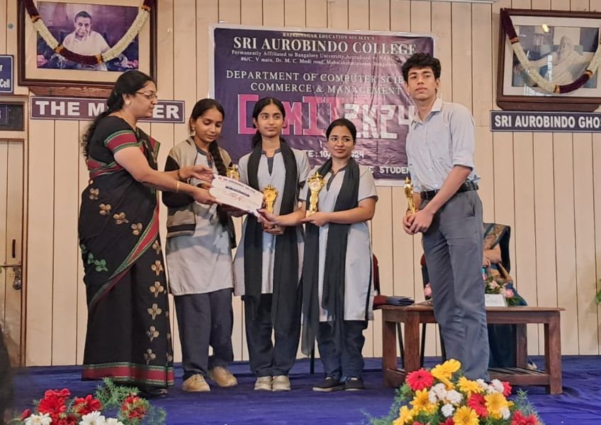 Aurobindo_College_Fest