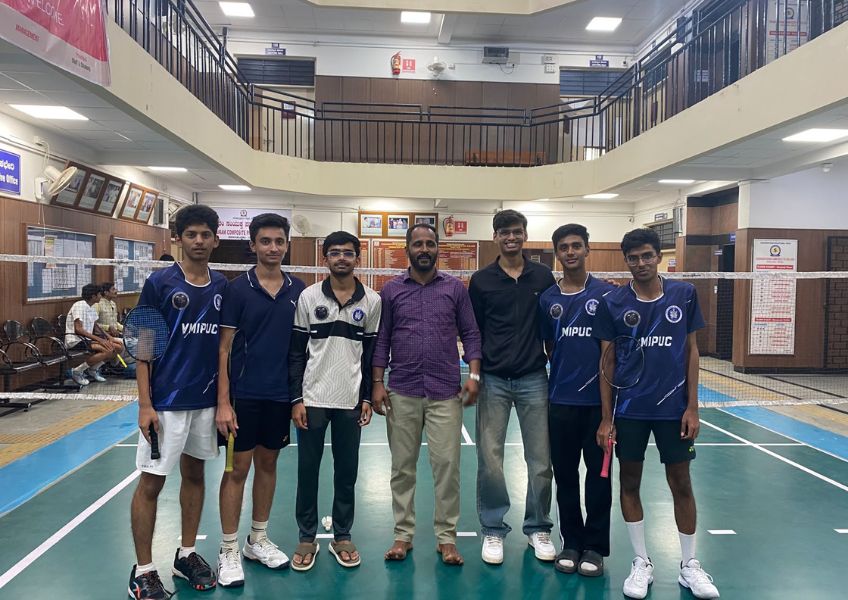 Shuttle Badminton Boys Team